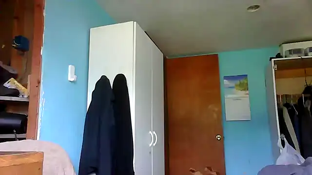 Snapshot of SexyRach75 chatting on September 2025 10:43:01 PM SexyRach75 online show from September 2025 10:43:01 PM