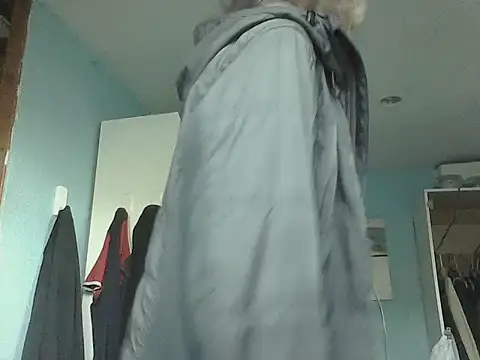 Snapshot of SexyRach75 chatting on October 2025 03:01:02 PM SexyRach75 online show from October 2025 03:01:02 PM