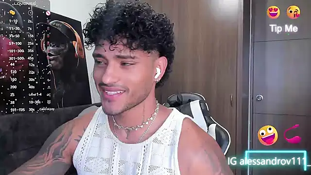 Snapshot of Alessandro_Vanni chatting on November 2025 03:39:01 PM Alessandro Vanni online show from November 2025 03:39:01 PM