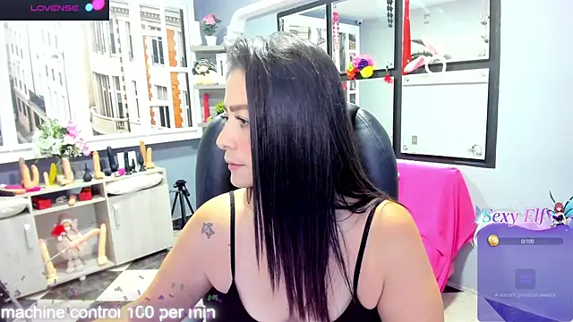 Snapshot of kagomme chatting on February 2025 06:38:01 PM kagomme online show from February 2025 06:38:01 PM