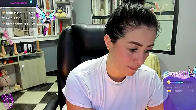 Snapshot of kagomme chatting on February 2025 07:47:02 AM kagomme online show from February 2025 07:47:02 AM