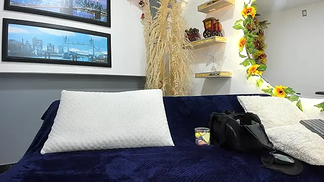 Snapshot of kagomme chatting on December 2025 10:42:02 AM kagomme online show from December 2025 10:42:02 AM