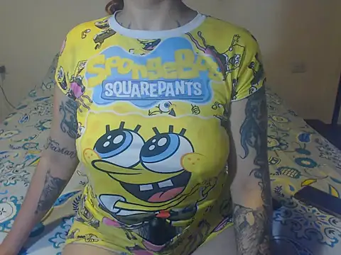 Snapshot of Tattoodreams_lucy chatting on September 2025 07:48:01 PM Tattoodreams lucy online show from September 2025 07:48:01 PM