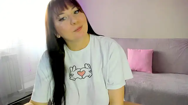Snapshot of viki_love77 chatting on April 2026 03:53:02 AM viki love77 online show from April 2026 03:53:02 AM