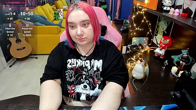 Softie Sofy online show from January 2025 05:16:01 AM