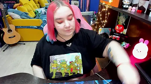 Softie Sofy online show from February 2025 02:55:01 AM