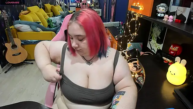 Softie Sofy online show from February 2025 02:40:01 AM