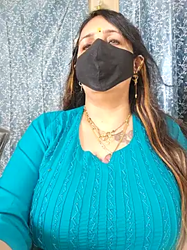 Snapshot of cute-tanvi chatting on January 2025 08:32:02 AM cute-tanvi online show from January 2025 08:32:02 AM