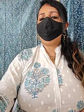 Snapshot of cute-tanvi chatting on March 2025 04:41:01 AM cute-tanvi online show from March 2025 04:41:01 AM