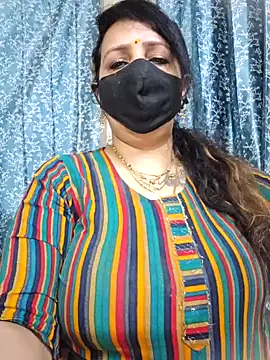 Snapshot of cute-tanvi chatting on March 2025 01:13:01 AM cute-tanvi online show from March 2025 01:13:01 AM