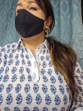 cute-tanvi online show from December 2025 01:48:02 AM