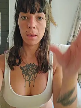 TassiTyne online show from December 2025 10:12:01 AM