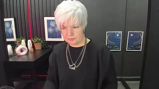 Snapshot of CarmenSoft chatting on January 2025 08:43:01 PM CarmenSoft online show from January 2025 08:43:01 PM