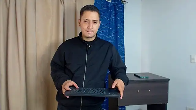 ares sexxx online show from March 2025 12:50:02 PM