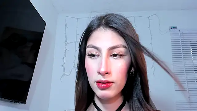 Snapshot of valeria_gonzales_ chatting on January 2025 10:02:01 PM valeria gonzales online show from January 2025 10:02:01 PM