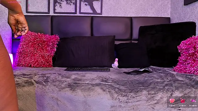 Daia Ashanti online show from March 2026 01:32:01 AM