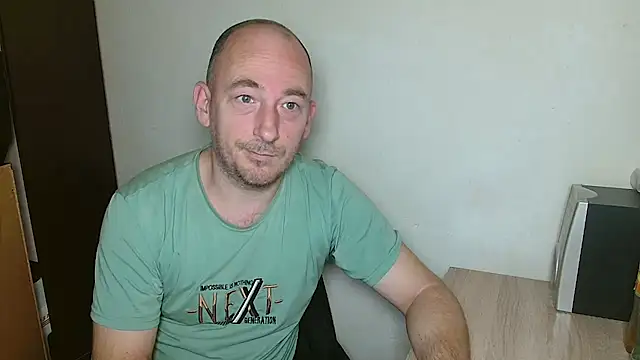 Johan   Barker online show from November 2025 10:51:02 AM