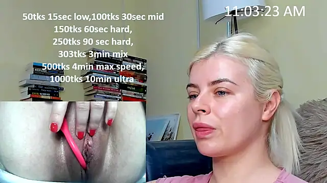 Snapshot of queenofthenighttt chatting on February 2026 10:03:02 AM queenofthenighttt online show from February 2026 10:03:02 AM