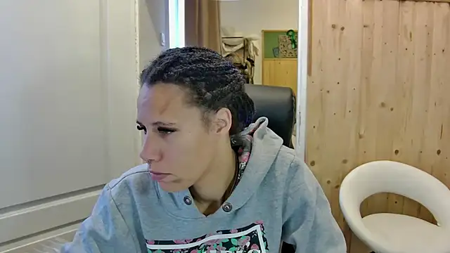 AaliyahHarris online show from March 2026 03:18:01 PM