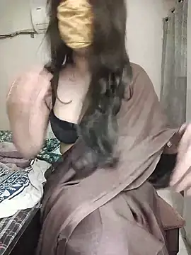 Snapshot of Lavanya_Shah chatting on July 2026 03:01:02 PM Lavanya Shah online show from July 2026 03:01:02 PM