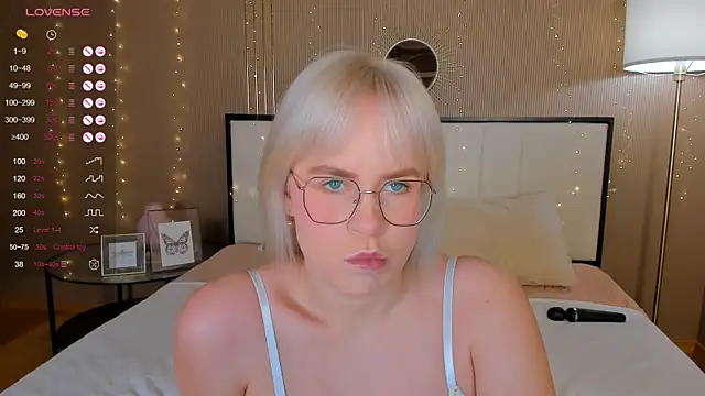 bellatip online show from October 2025 12:57:01 AM