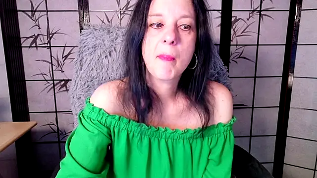  Sweetlonglips  online show from June 2026 07:14:02 AM