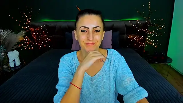 Snapshot of Rebecca_Diamond chatting on November 2025 06:35:01 AM Rebecca Diamond online show from November 2025 06:35:01 AM