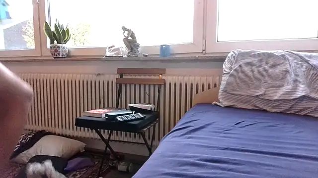 Snapshot of Azad64 chatting on October 2025 03:40:01 PM Azad64 online show from October 2025 03:40:01 PM