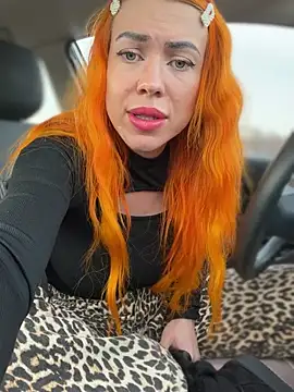 Snapshot of Pia_July_ chatting on January 2025 01:11:01 PM Pia July online show from January 2025 01:11:01 PM