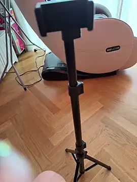 Snapshot of Pia_July_ chatting on September 2025 02:06:02 PM Pia July online show from September 2025 02:06:02 PM