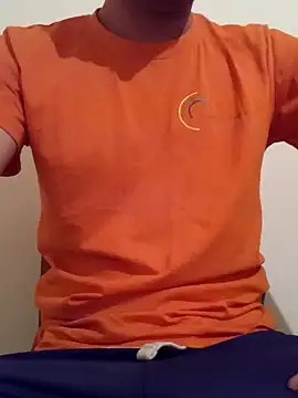 Snapshot of Rolandxxxr chatting on January 2025 04:17:02 PM Rolandxxxr online show from January 2025 04:17:02 PM