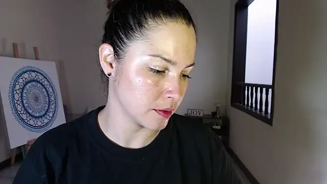 solamatista11 online show from December 2024 09:58:02 PM