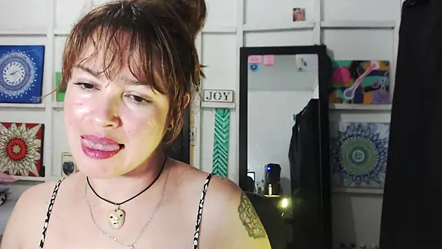 solamatista11 online show from October 2025 08:20:02 PM