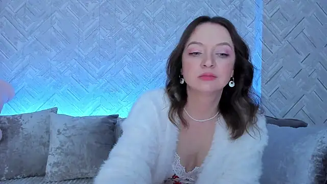 Snapshot of EvaBarsa_ chatting on November 2025 02:43:01 AM EvaBarsa online show from November 2025 02:43:01 AM