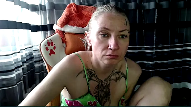 cold lollipop online show from June 2026 07:08:01 AM