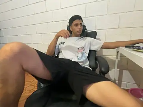 Max TheHorseDick online show from March 2026 08:22:02 AM