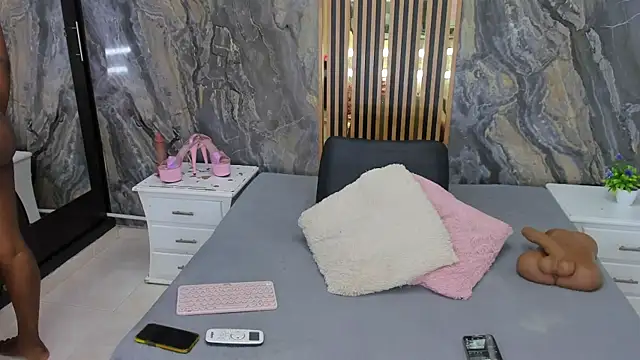 Nyakimgold online show from January 2026 12:18:01 PM