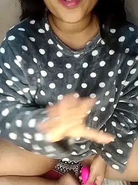 Snapshot of Sweet-Berry chatting on January 2025 06:41:02 PM Sweet-Berry online show from January 2025 06:41:02 PM