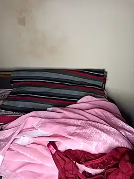 Sweet-Berry online show from January 2025 05:41:01 PM