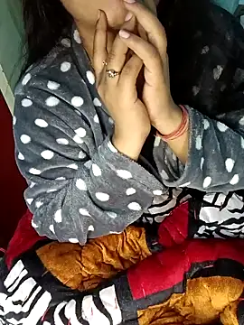 Sweet-Berry online show from February 2025 05:33:01 PM