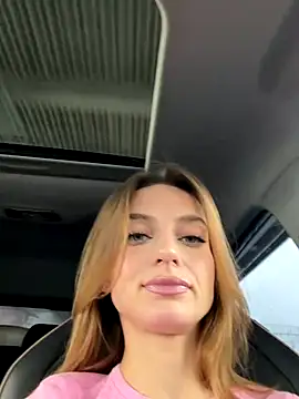 Snapshot of -AngelAri- chatting on November 2025 09:15:01 AM -AngelAri- online show from November 2025 09:15:01 AM