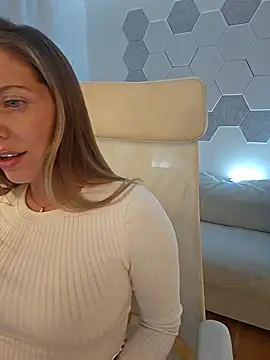 novaforyou1 online show from March 2025 08:18:02 PM