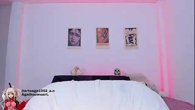 Moonlight1002 online show from October 2025 01:59:01 AM