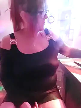 Snapshot of COUPLE4VOYEUR01 chatting on January 2025 07:49:02 PM COUPLE4VOYEUR01 online show from January 2025 07:49:02 PM