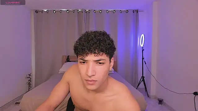 MitchellXD online show from February 2025 03:27:02 PM