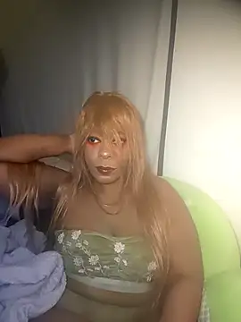 JadaSkyy online show from December 2025 06:56:01 PM