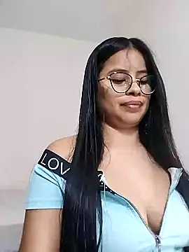 charlotte moineau online show from February 2025 11:06:01 PM