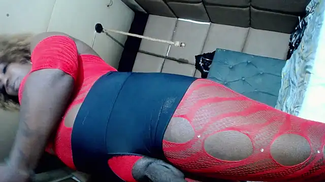 CatrinaGill online show from October 2025 06:03:02 AM