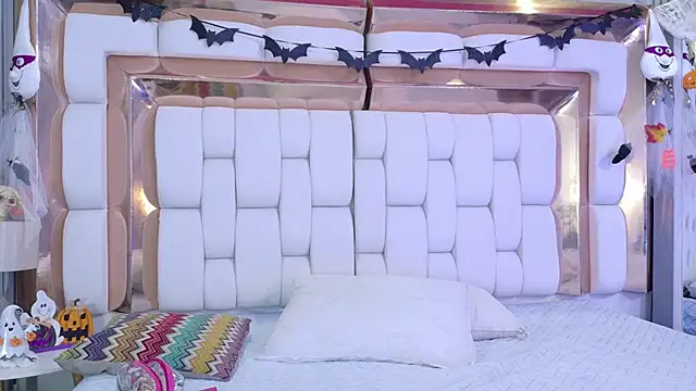 sexysistter online show from October 2025 12:26:01 PM