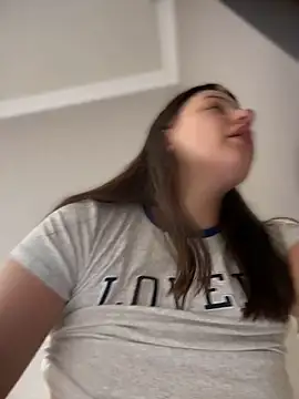 Snapshot of likaxxx chatting on February 2025 06:24:02 PM likaxxx online show from February 2025 06:24:02 PM